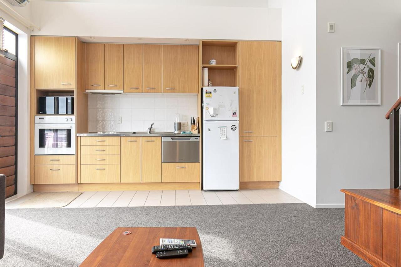 Roomy High-Ceiling Loft Apartment - Free Parking! Auckland Exteriör bild